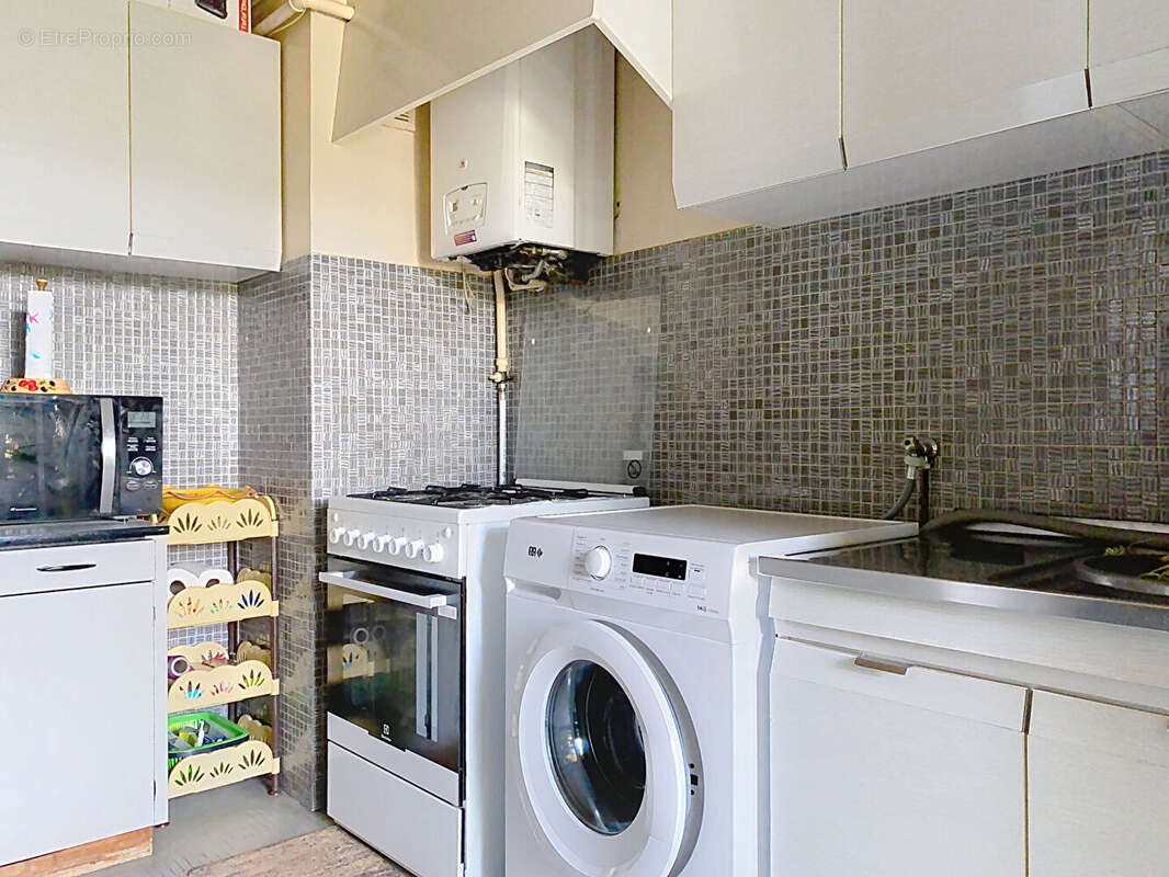 Appartement à MARSEILLE-13E