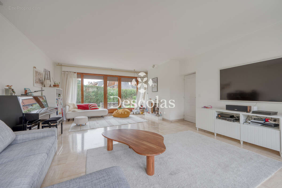 Maison à L'ETANG-LA-VILLE