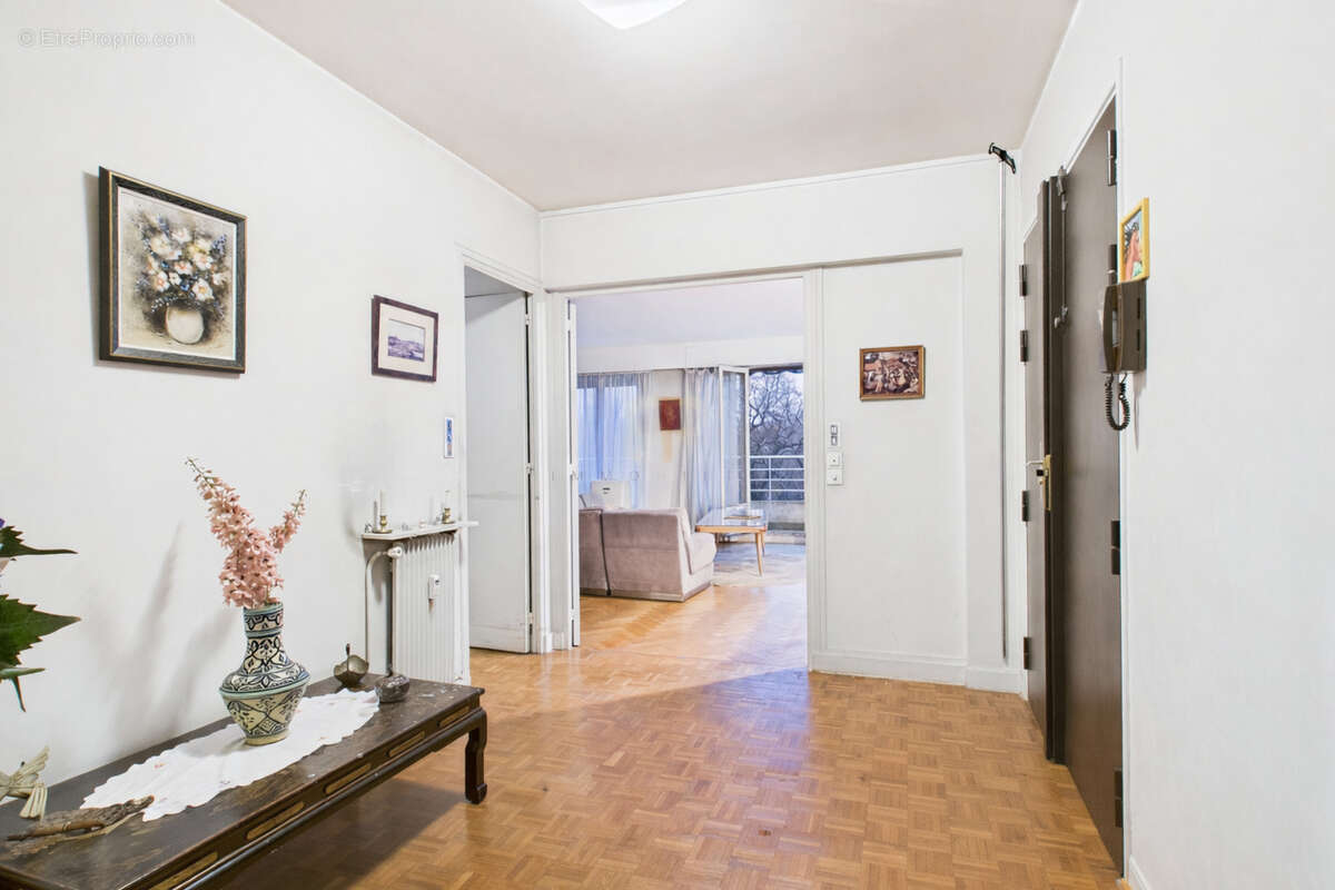 Appartement à FONTENAY-SOUS-BOIS