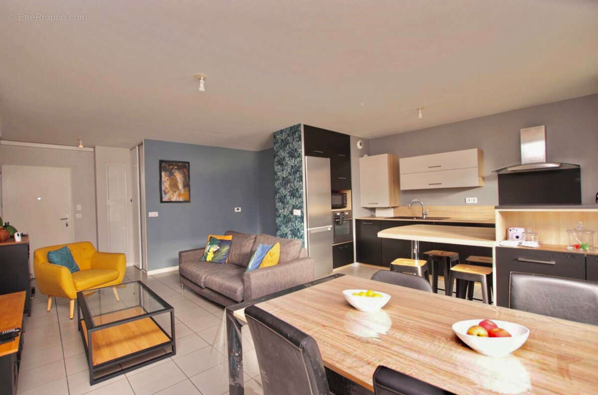 Appartement à SAINT-PRIEST