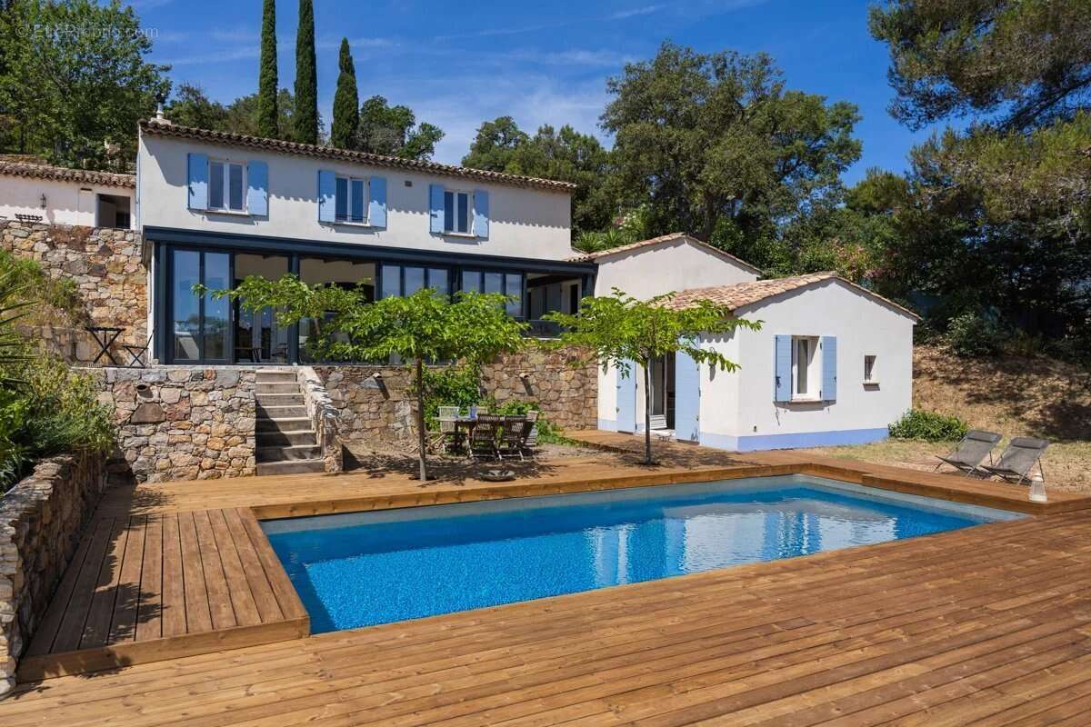 Maison à Grimaud  - photo 14