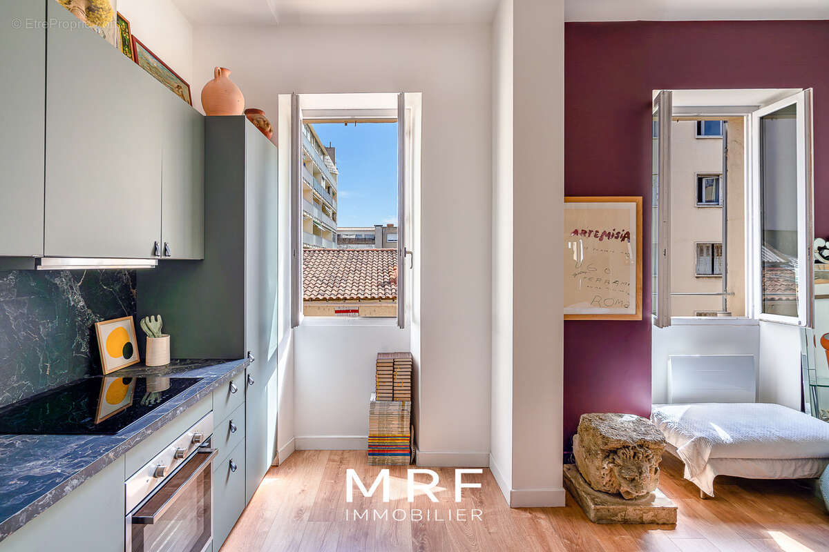 Appartement à MARSEILLE-7E