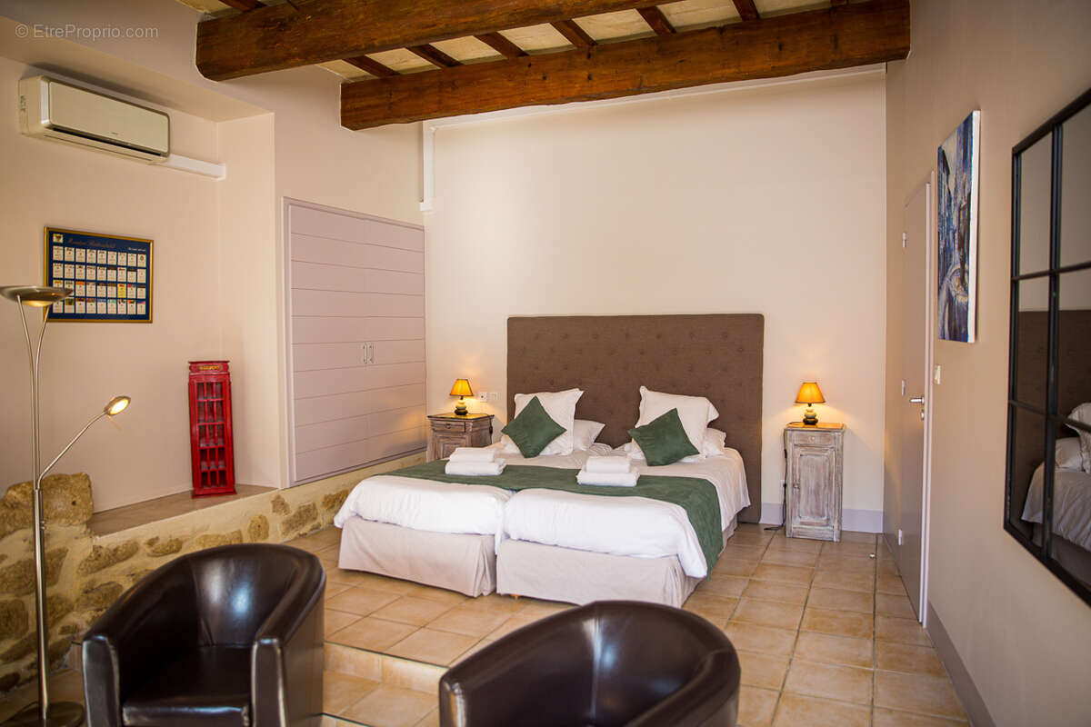 Maison à GRIGNAN