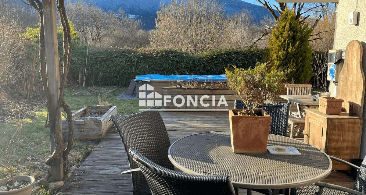 Appartement à DOUSSARD
