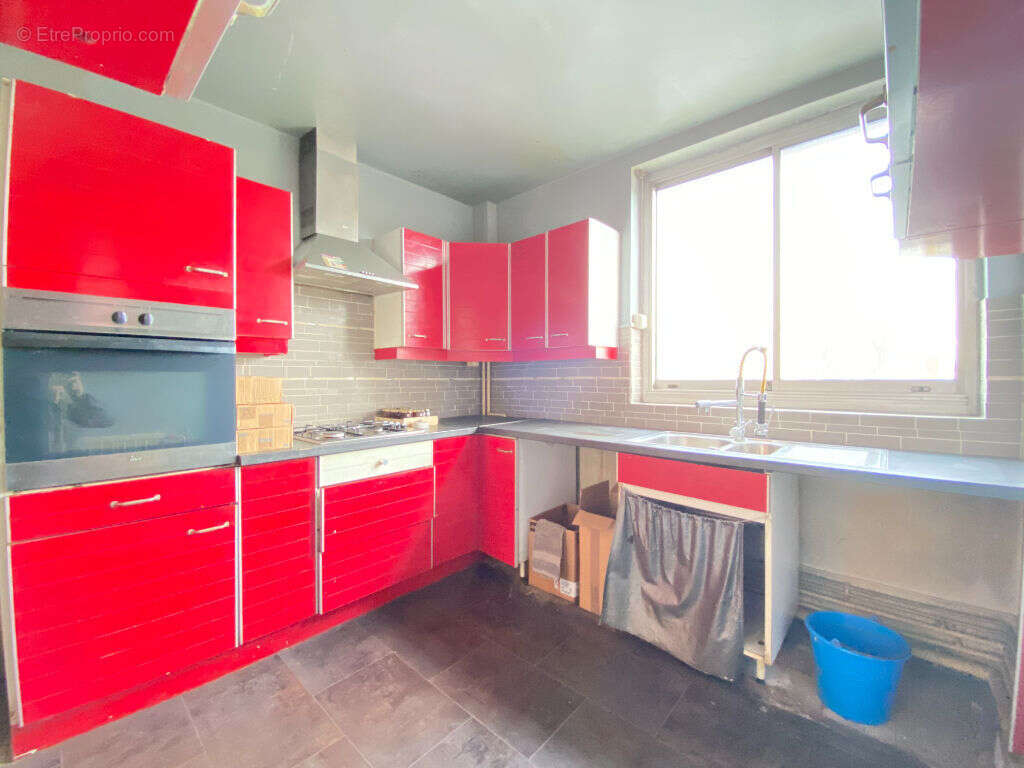 Appartement à ROSNY-SOUS-BOIS