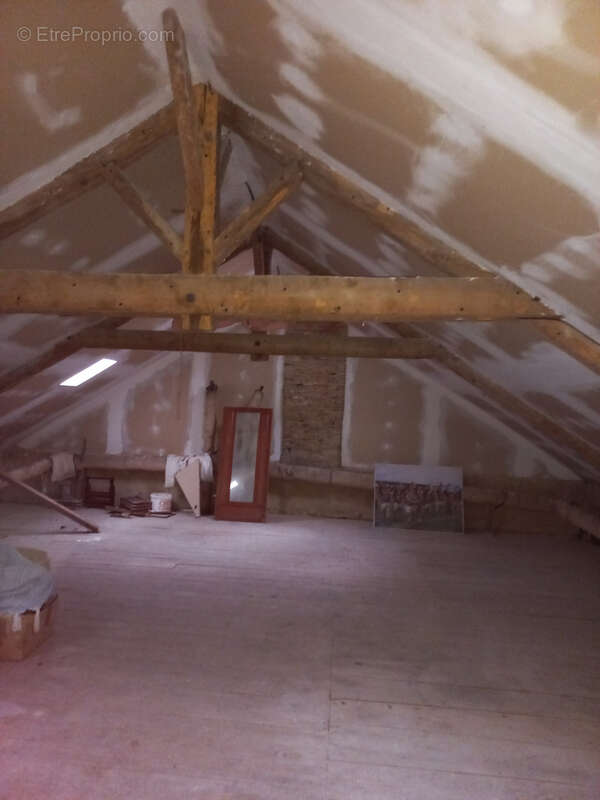 Maison à MONTESQUIOU