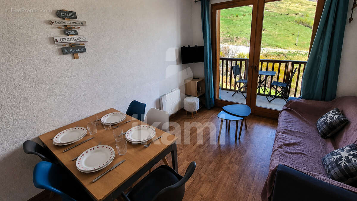 Appartement à SAINT-FRANCOIS-LONGCHAMP
