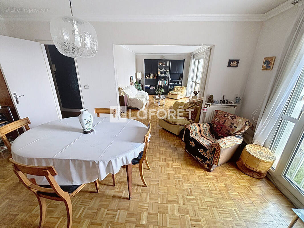 Appartement à VILLEJUIF