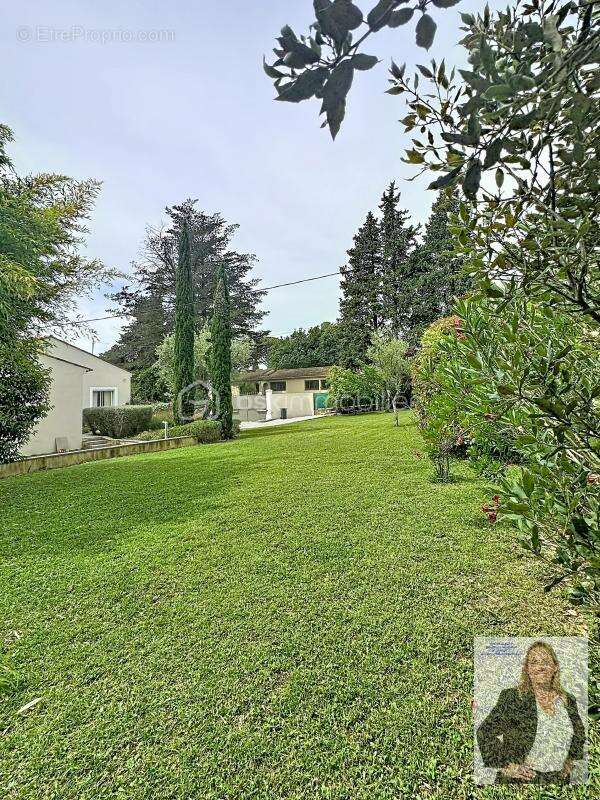 Maison à MOUGINS