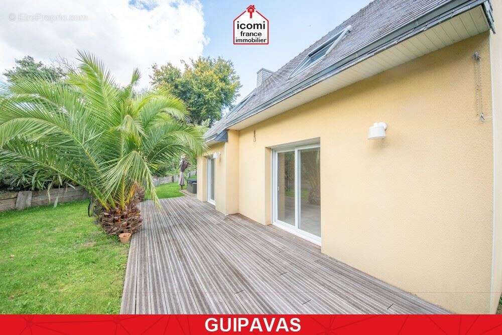 Maison à GUIPAVAS