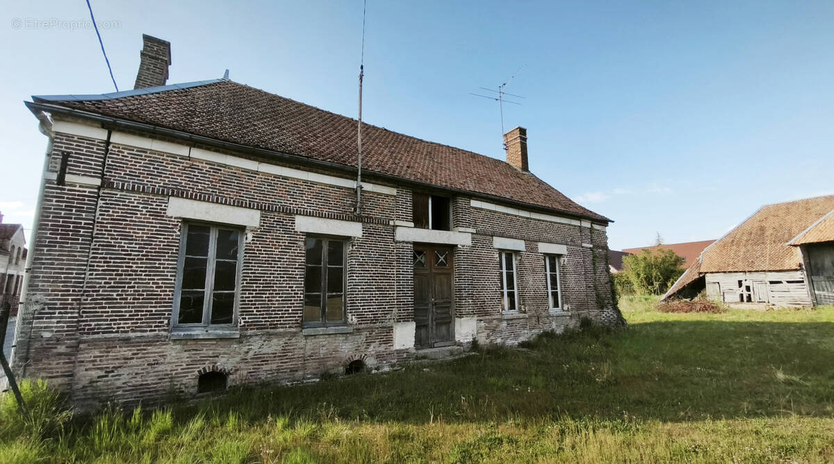 Maison à MERGEY