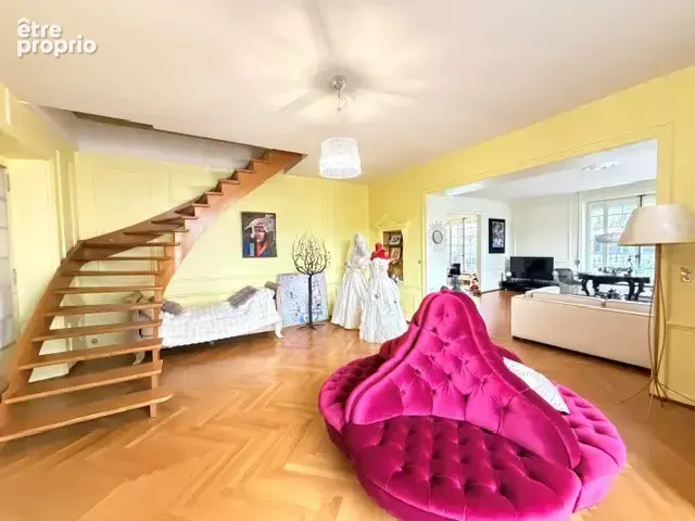 EXCLUSIF DELLE - Appartement de caractère avec terrasse et garage (réf VB3787) - photo 6
