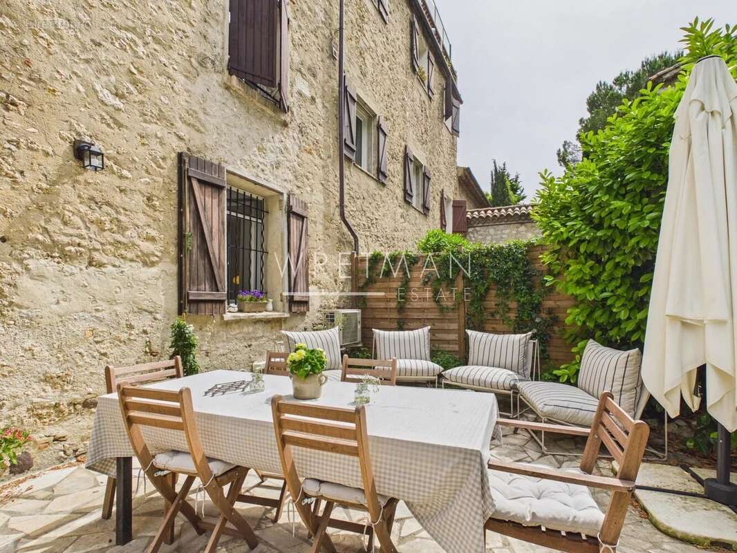 Appartement à CAGNES-SUR-MER