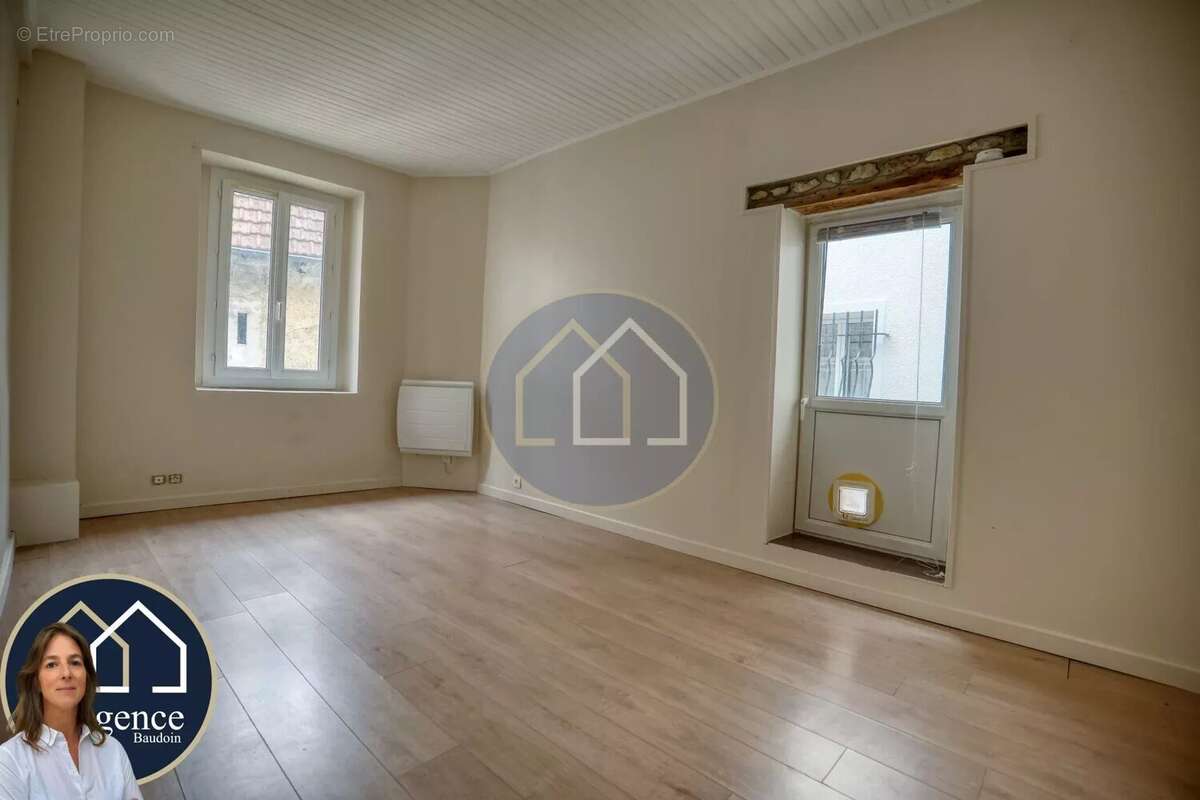 Maison à L'ETANG-LA-VILLE