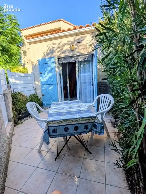 Pavillon T3 de 43 m² avec piscine, terrasse et parking – Saint-Pierre-la-Mer - photo 11