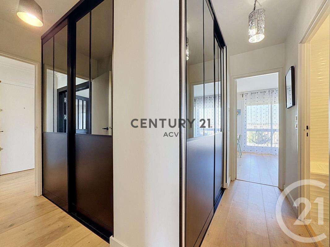 Appartement à MAISONS-ALFORT