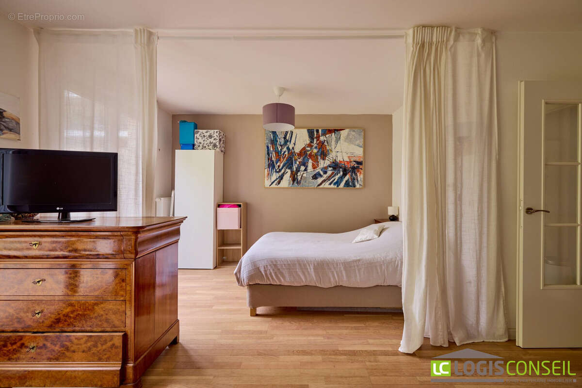 Appartement à CHATENAY-MALABRY