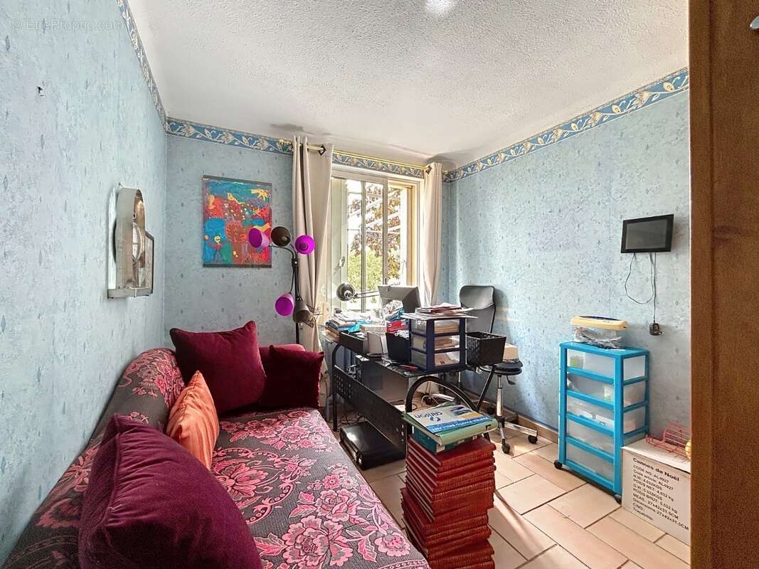 Maison à MONTELIMAR