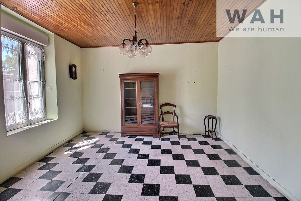 Vente maison de village avec jardin garage et cave à pompignan (30170) - photo 3