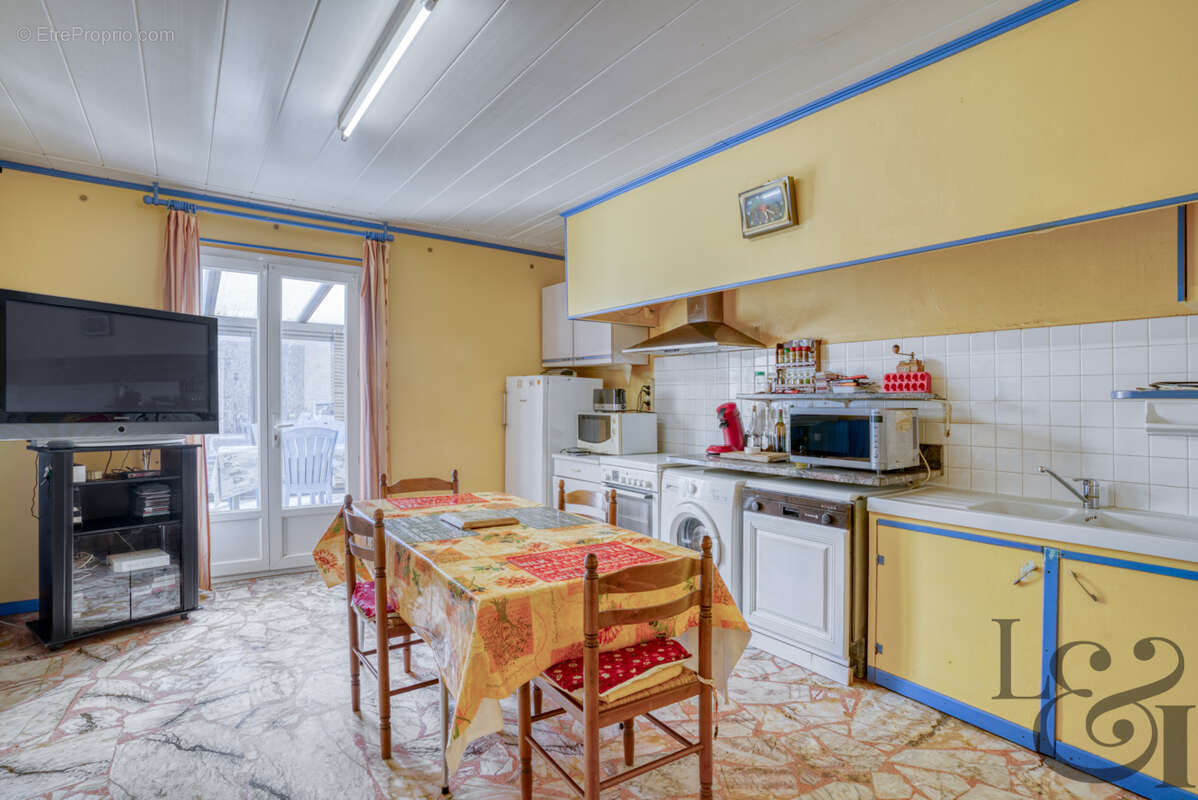 Maison à DOLMAYRAC