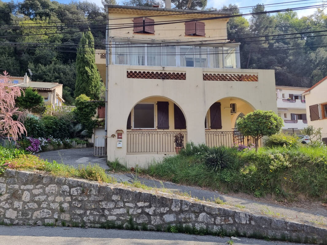 Appartement à CAGNES-SUR-MER