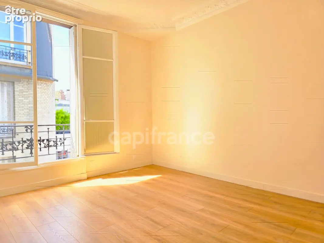 À vendre duplex haussmannien de 110 m² avec balcon et vue sur la tour eiffel à neuilly sur seine (92) - photo 8