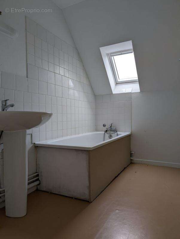 Maison à SAINT-POURCAIN-SUR-SIOULE