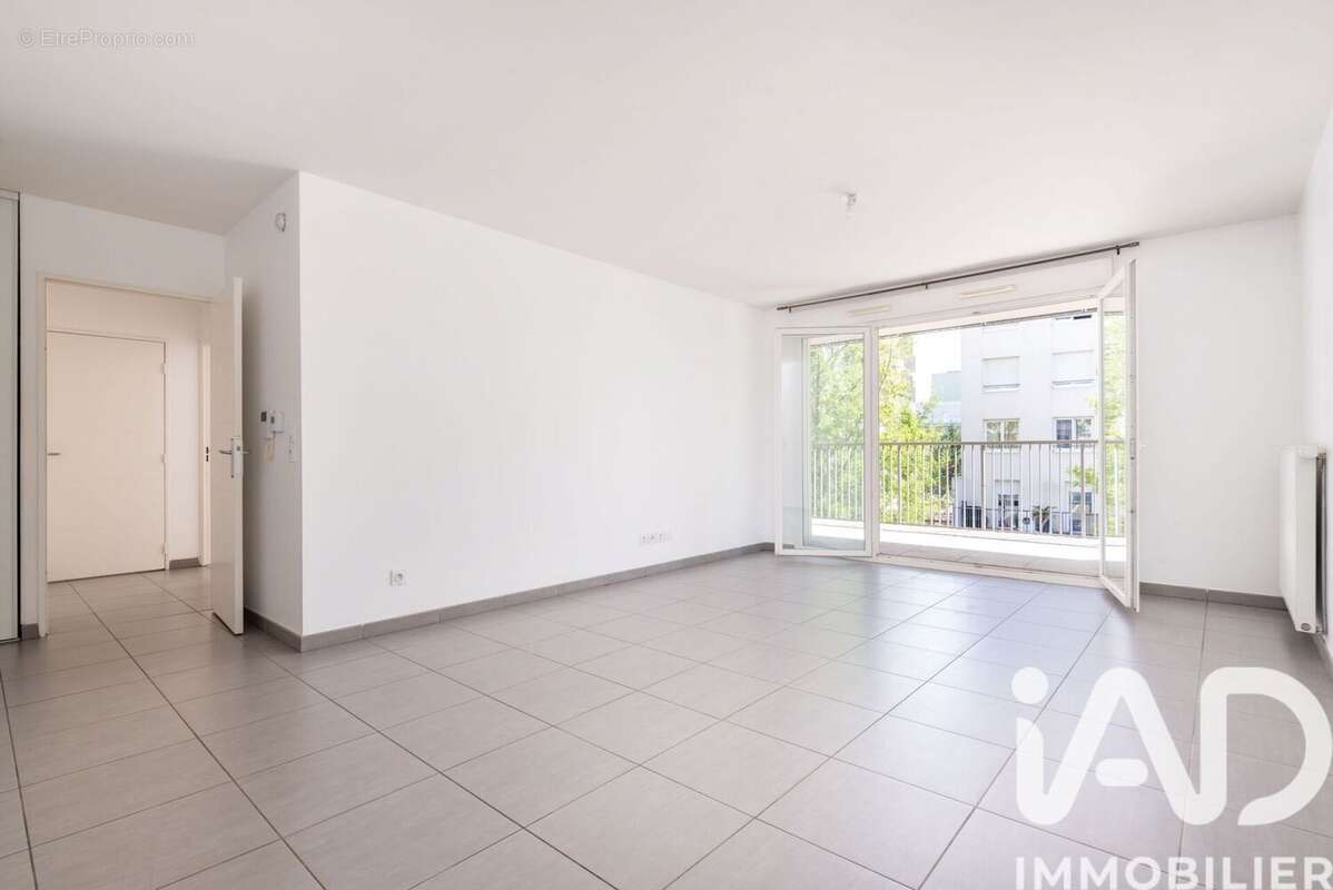 Photo 2 - Appartement à VILLEURBANNE