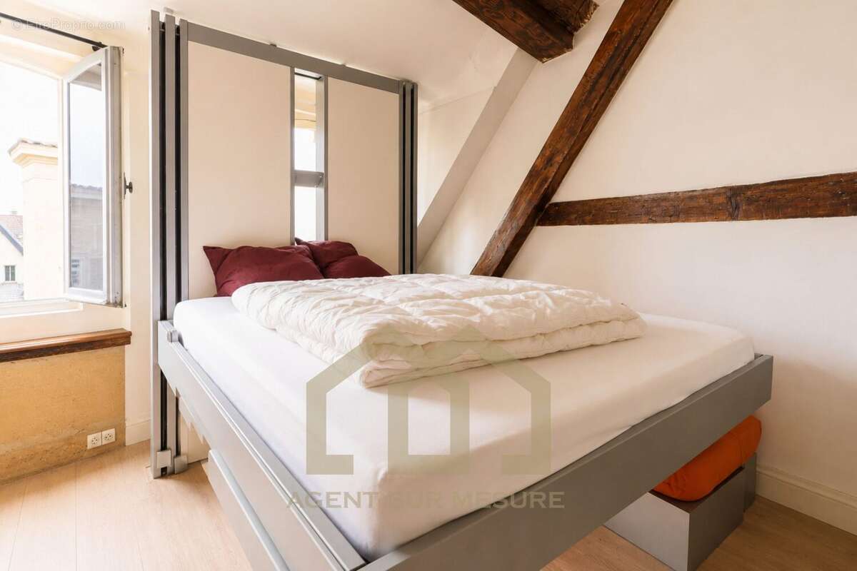 Appartement à PARIS-5E
