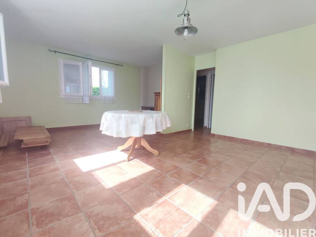 Photo 1 - Appartement à VILLIERS-LE-BEL