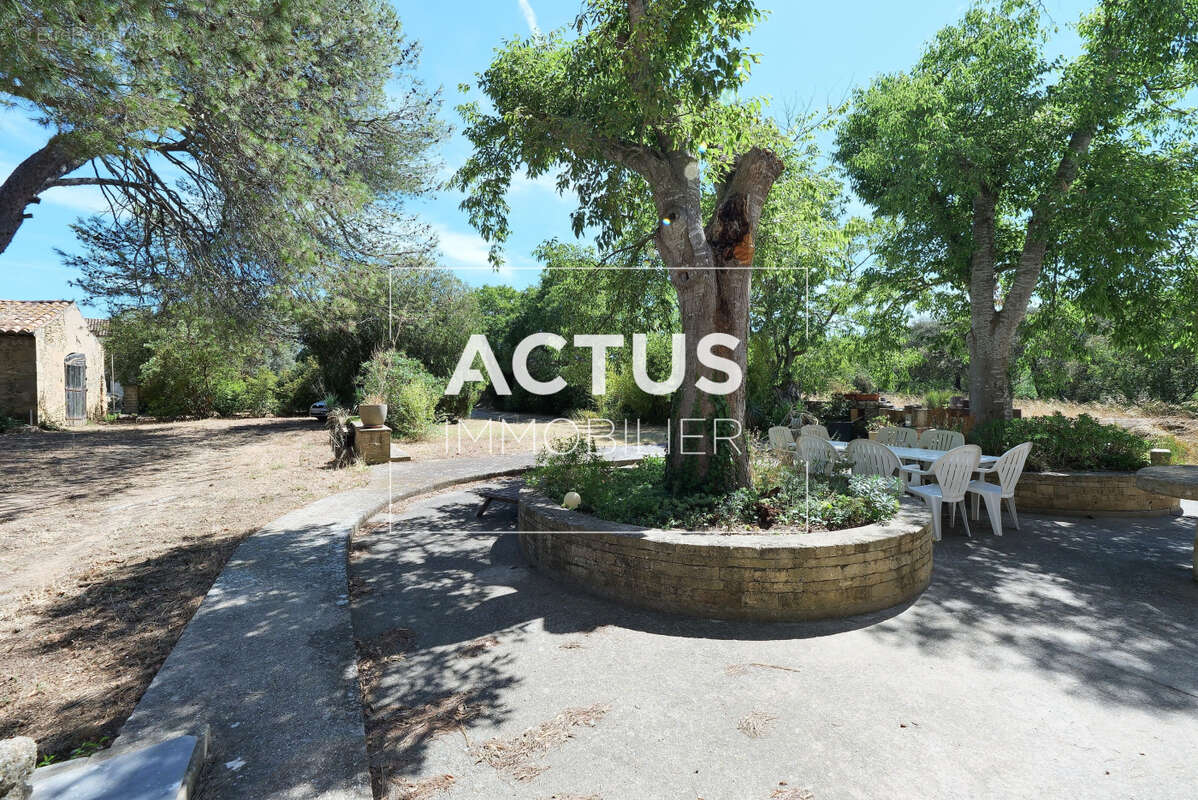 Maison à CORNILLON-CONFOUX