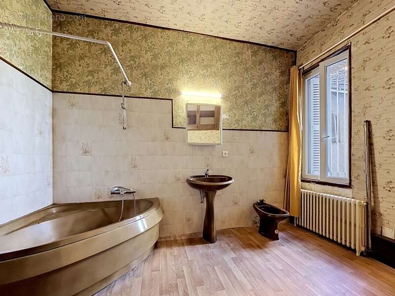 Appartement à CHATEAU-RENAULT