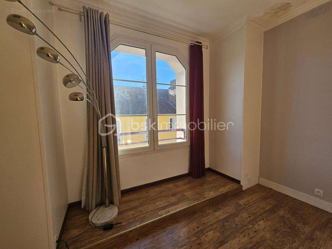 Appartement à FONTAINE