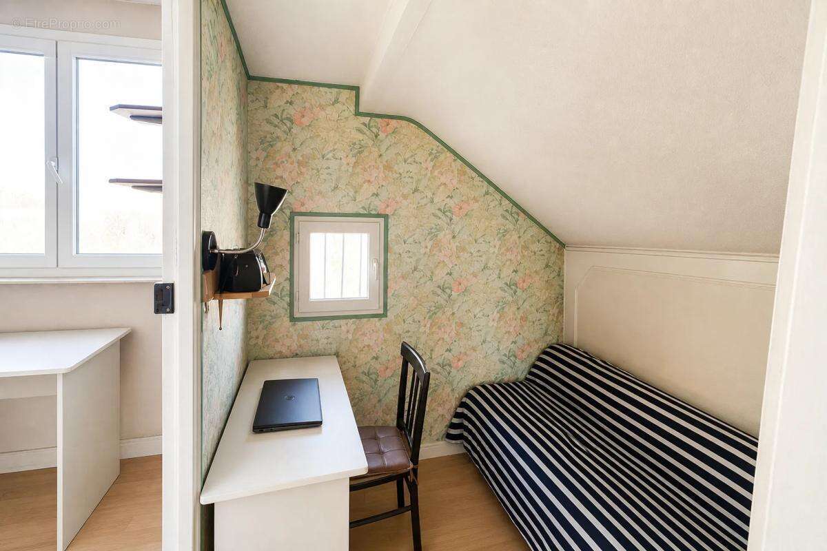 Maison à CARRIERES-SUR-SEINE