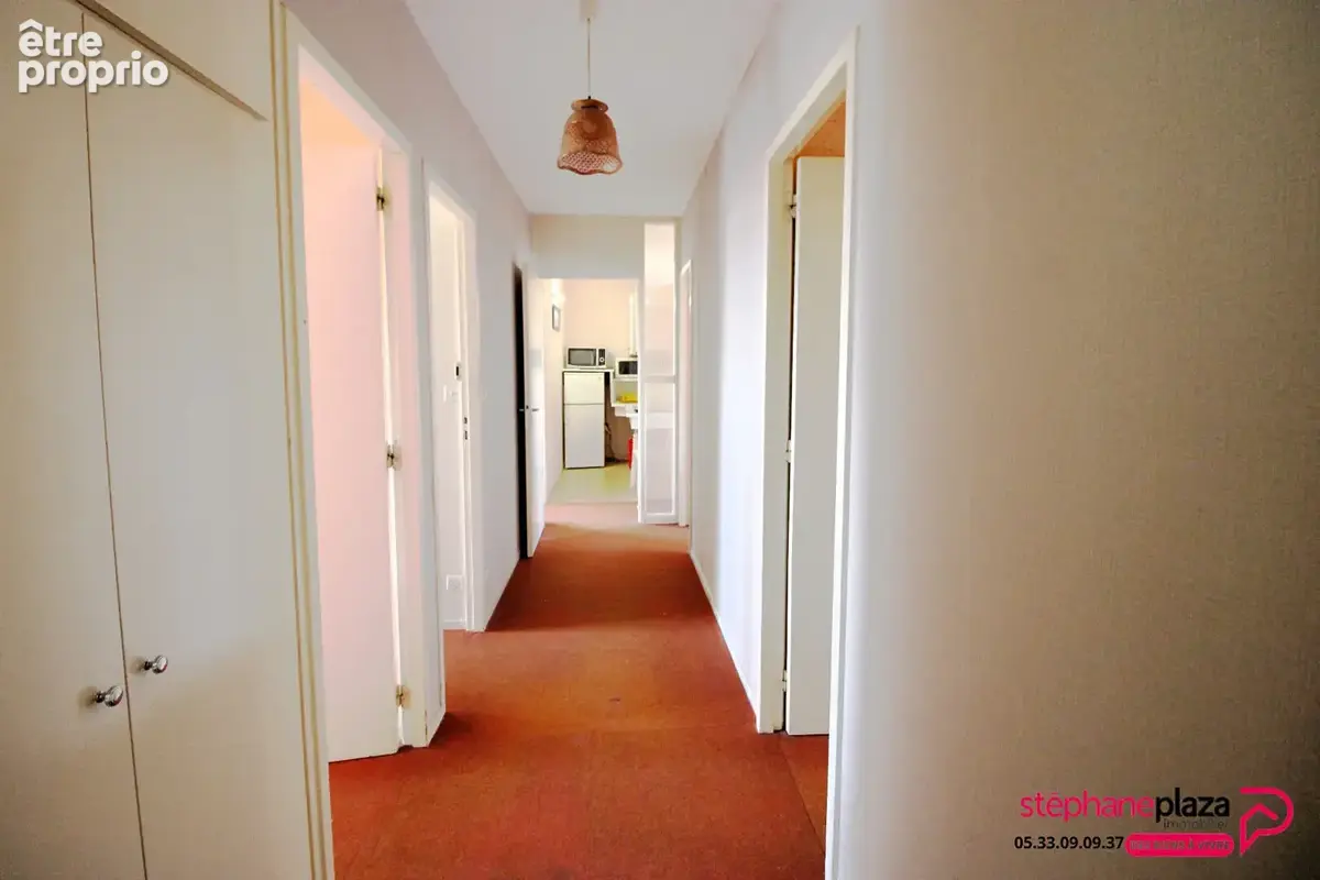 Appartement 3 chambres - 80 m² - Pessac résidence Compostelle - photo 2