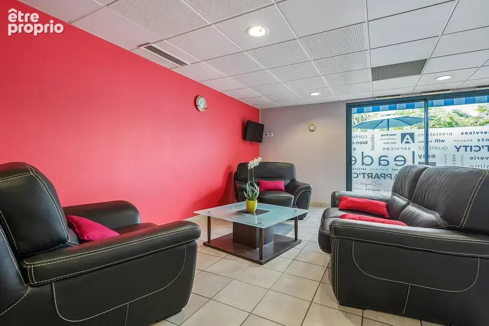 INVESTISSEMENT LOCATIF  Saint-Nazaire  Résidence d'Affaires Appart'City Classic Saint-Nazaire Centre - 5,97% de rentabilité - photo 9