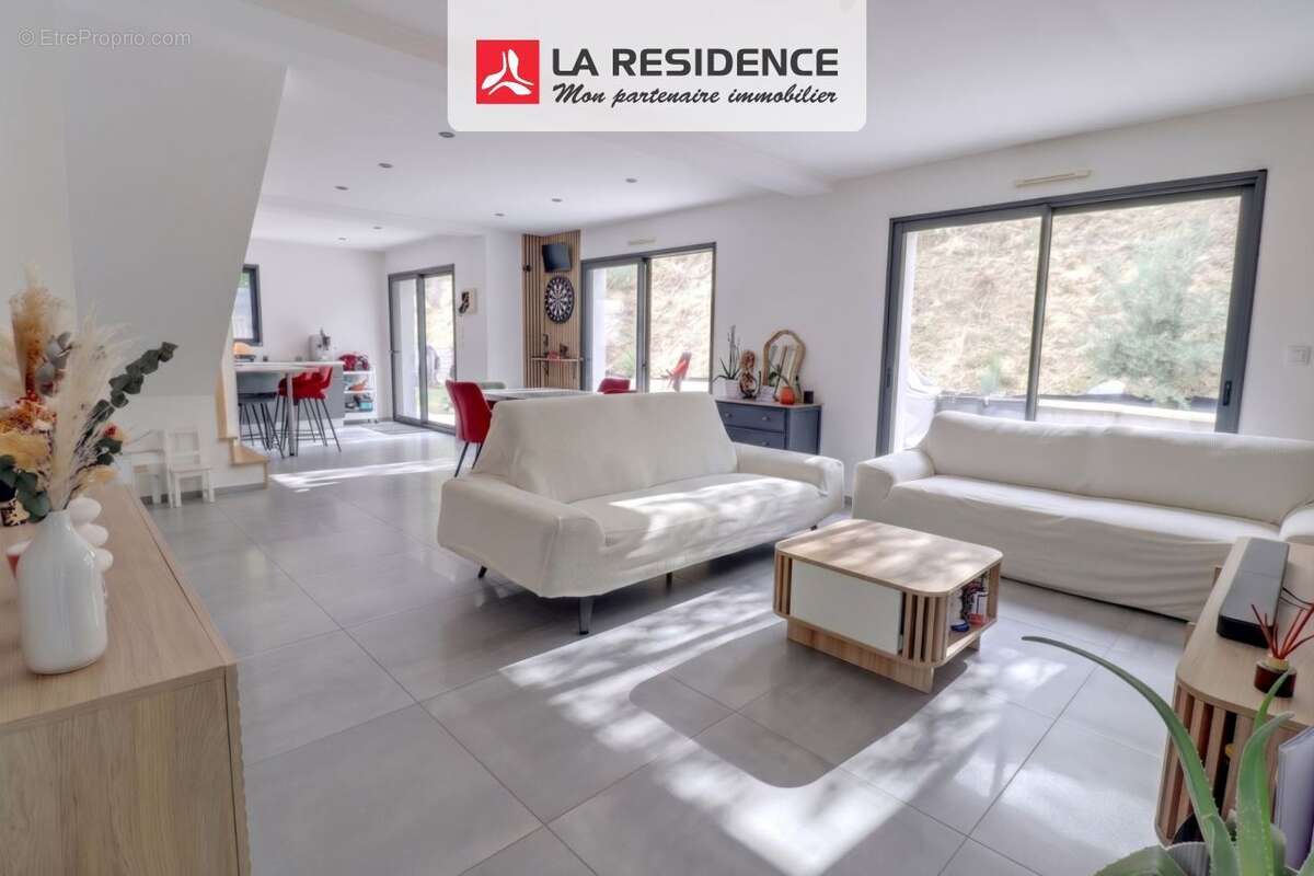 Maison 120 m² à Pont-De-L'arche  - photo 4