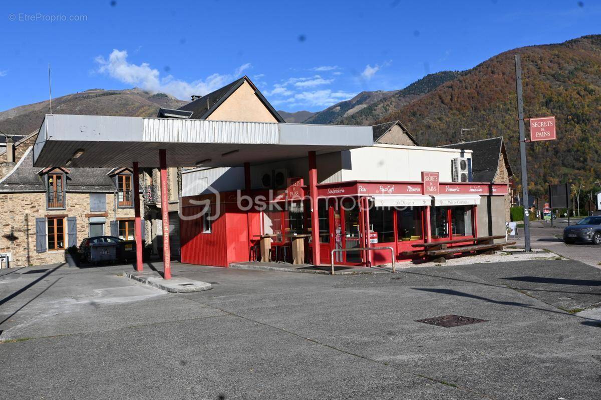 Commerce à BAGNERES-DE-LUCHON