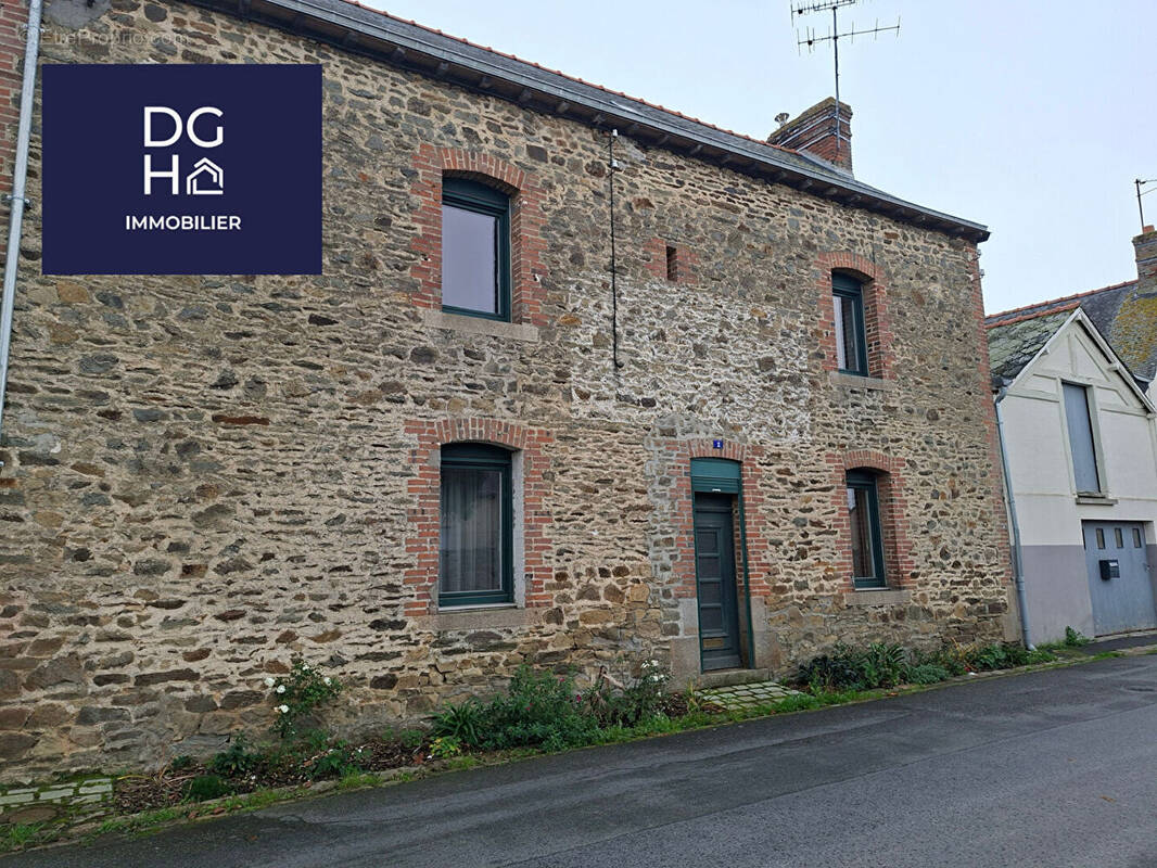 Maison à LA GUERCHE-DE-BRETAGNE