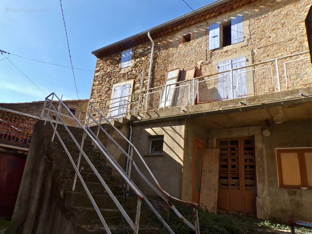 Maison à LA LIVINIERE