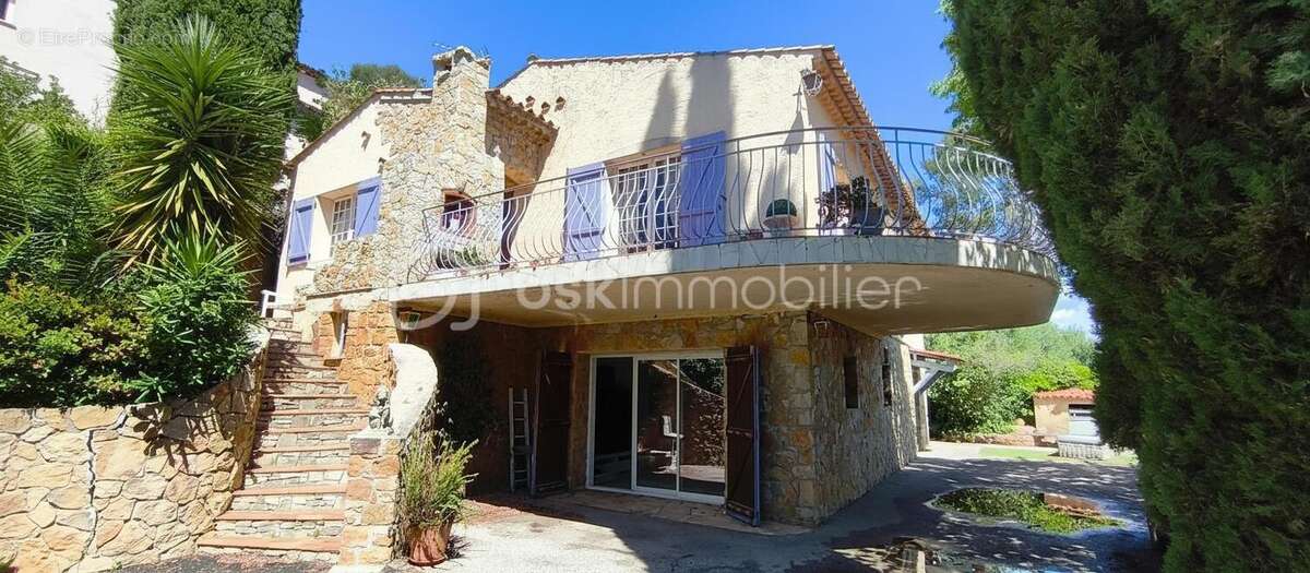 Maison de caractère en position dominante – Quartier de l'Évescat, La Seyne-sur-Mer - photo 2