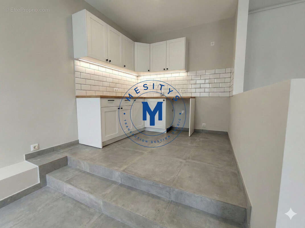 Appartement à SAINT-ETIENNE