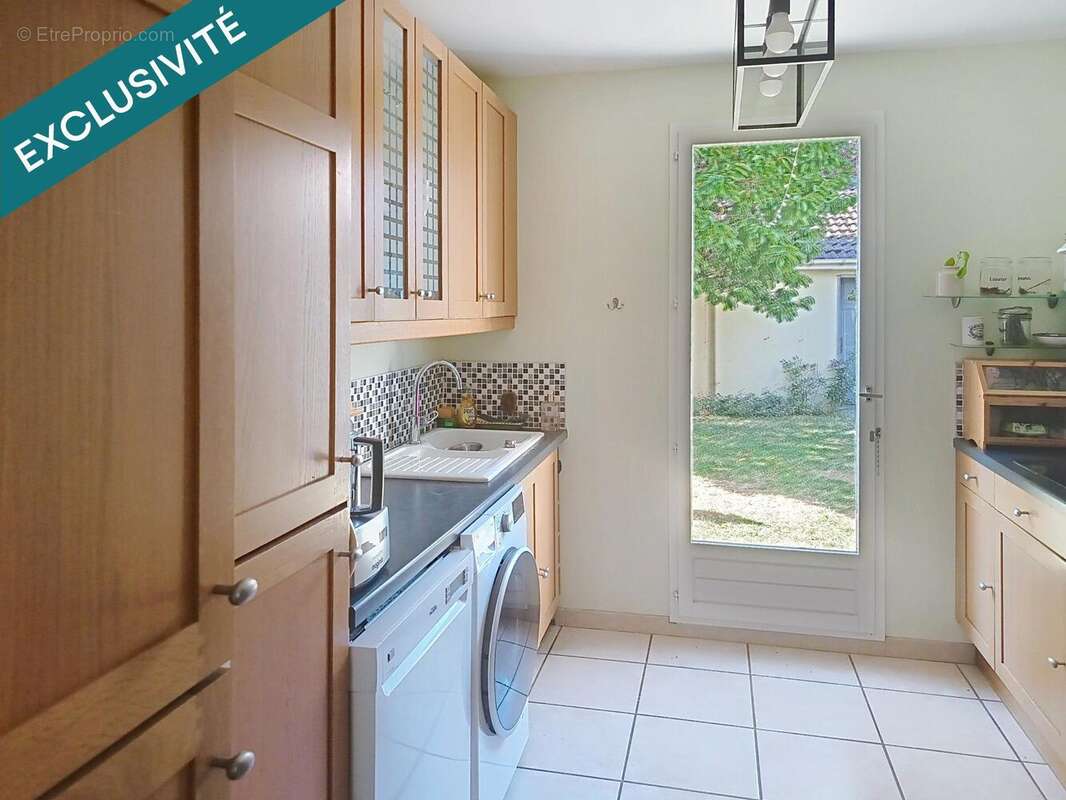 Maison 110 m² à Courdimanche  - photo 5