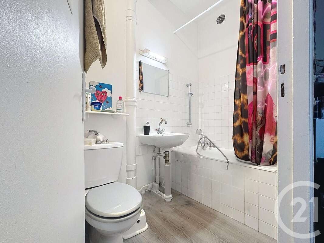 Appartement à PARIS-12E