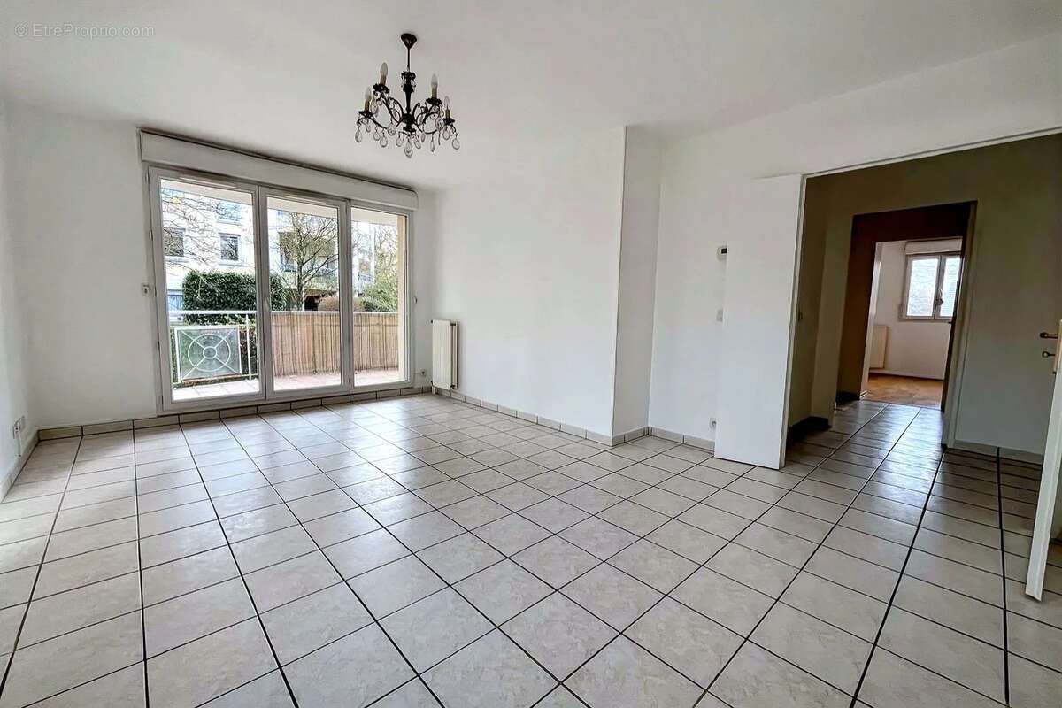 Appartement à MONTEVRAIN