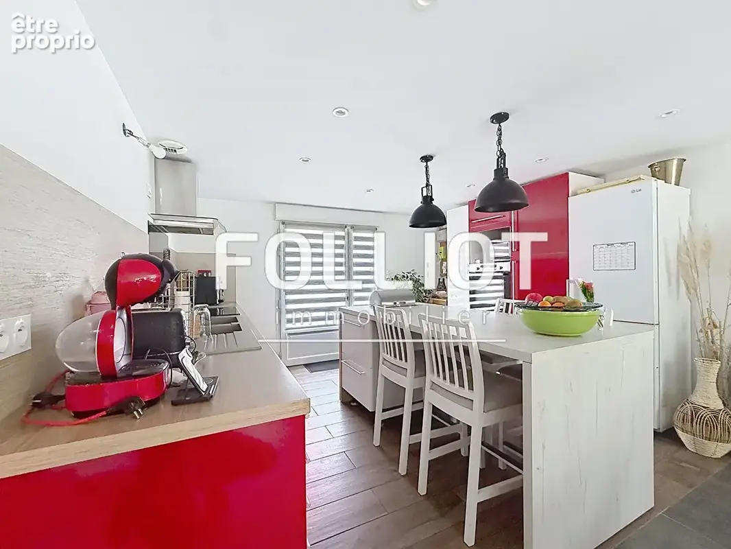 A VENDRE, Ouistreham, Maison de 136m3, 7 pièces, 6 chambres. - photo 4