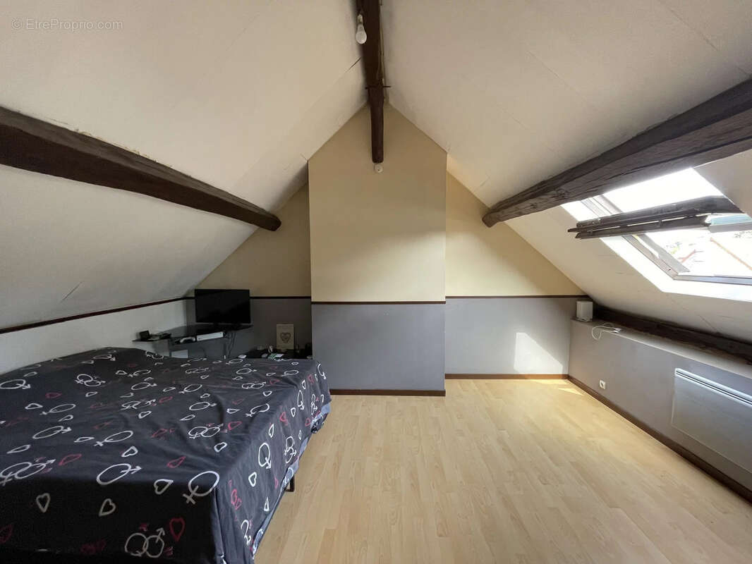 Maison à NEUILLY-EN-THELLE