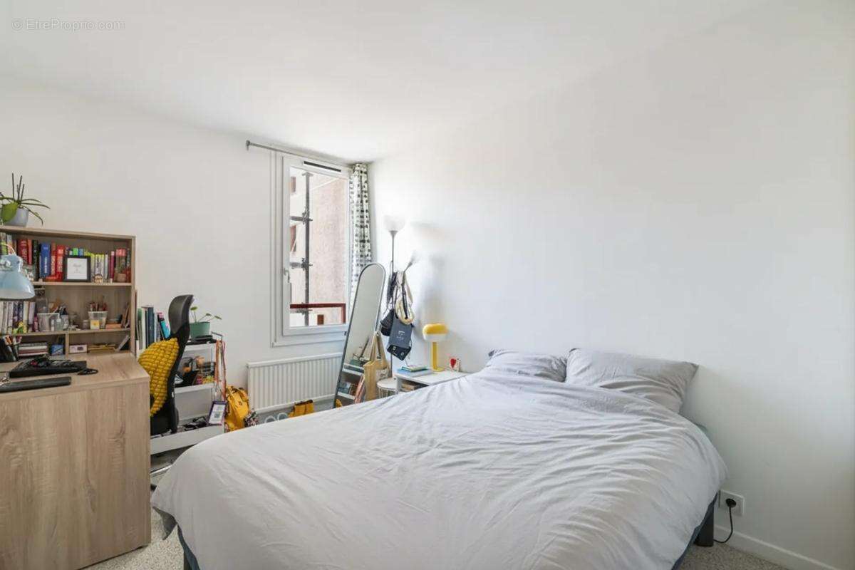Appartement de 4 pièces de 82 m² à Champs-sur-Marne - photo 10