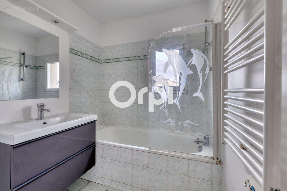 Appartement à BUSSY-SAINT-GEORGES