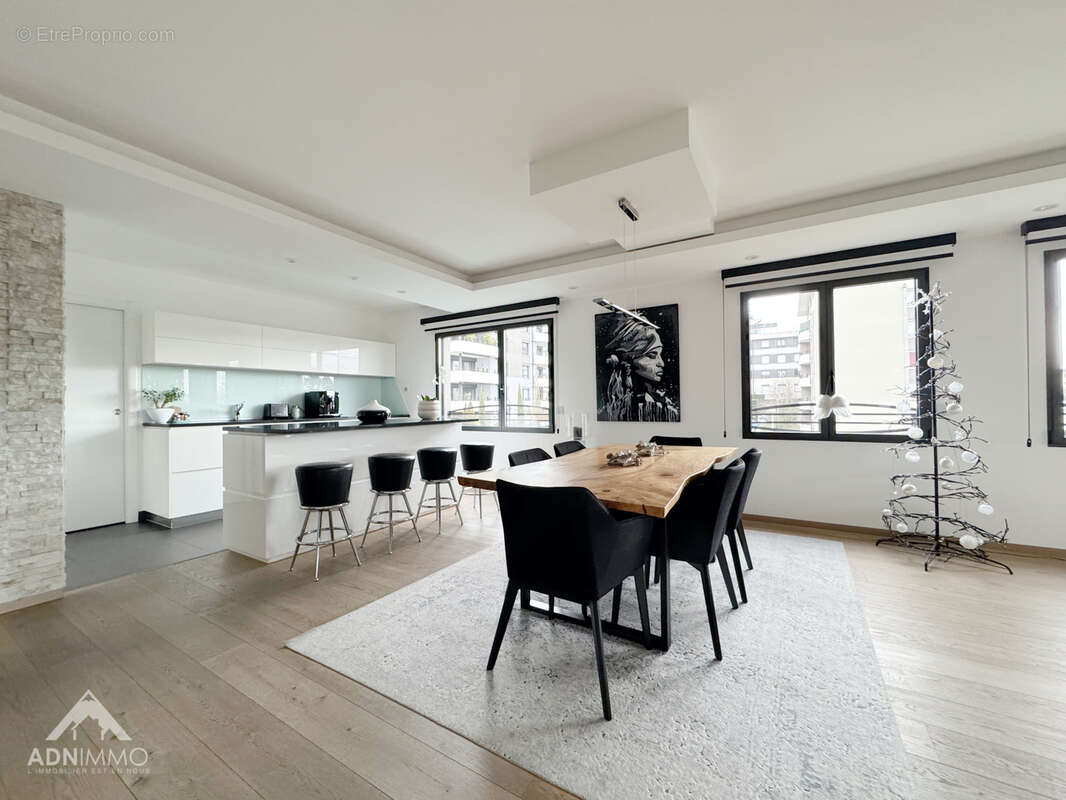 Appartement à SAINT-GENIS-POUILLY